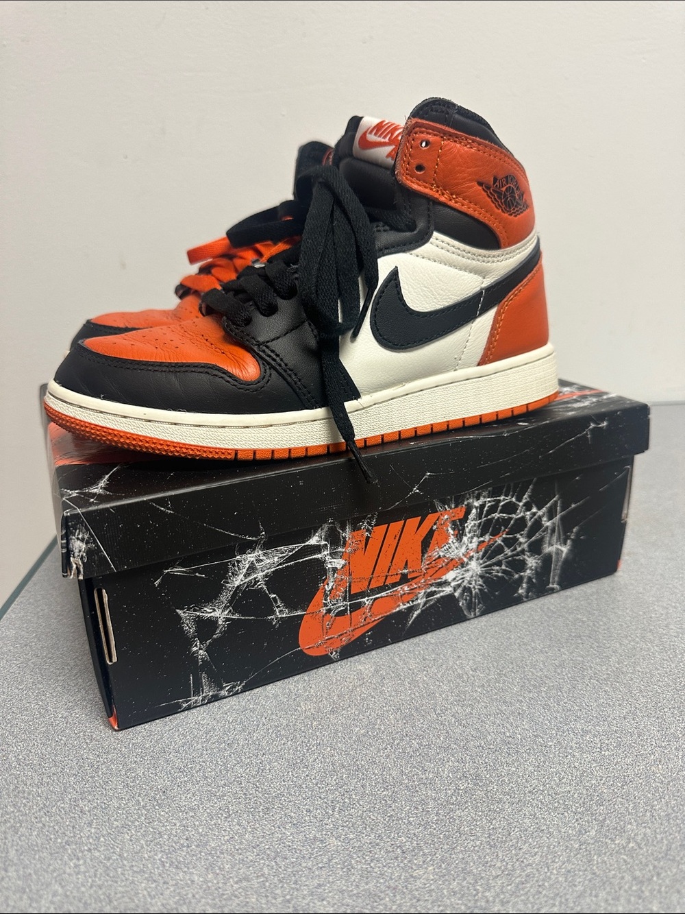 Youth size. 4.5 Nike Air Jordan 1 High OG Orange/Black/White Sneakers